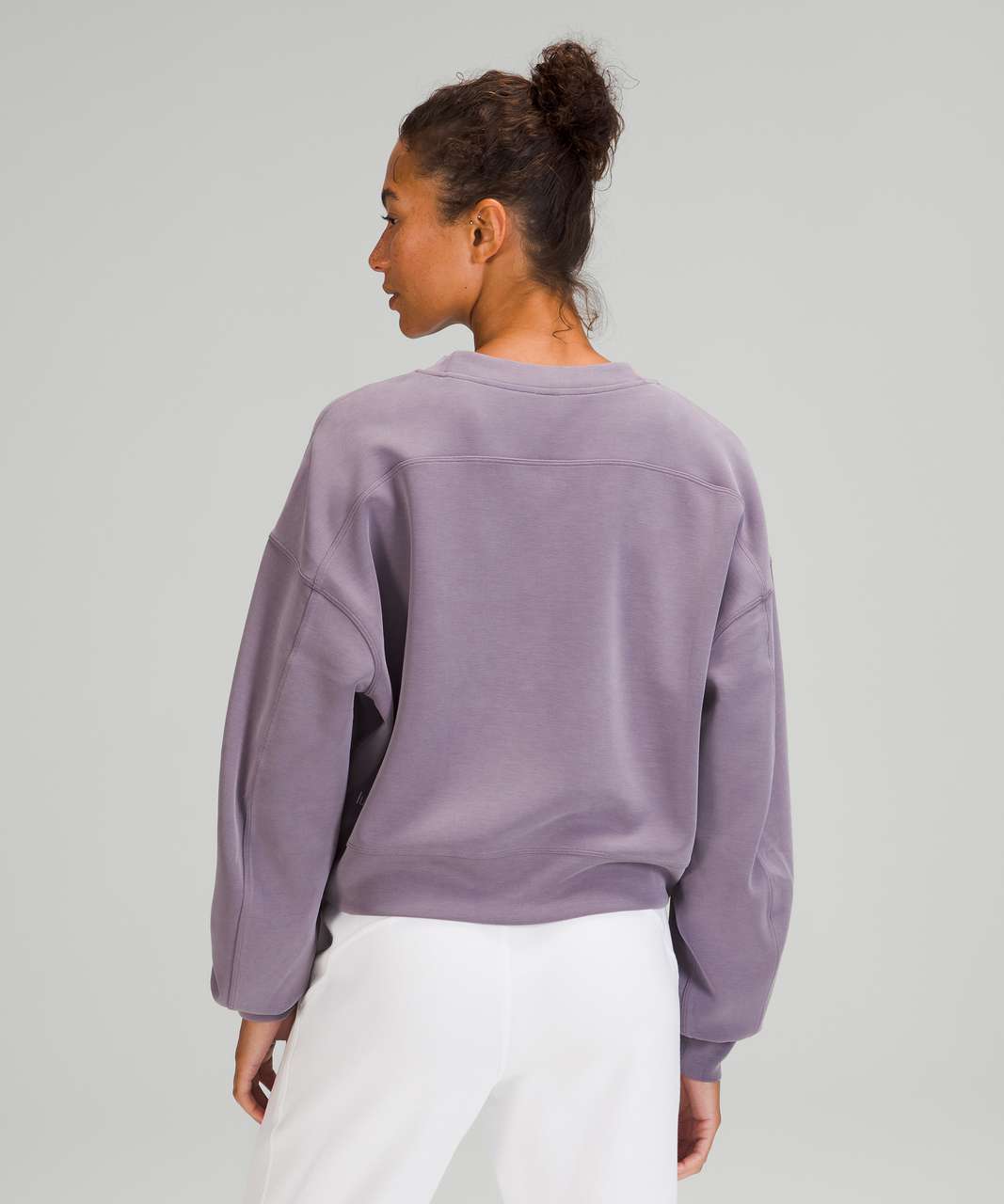 Some new goodies 🤍 Perfectly Oversized Crop Crew in Dusky Lavender (6) &  Rogue Renegade Hoodie in Alpine White (6). : r/lululemon