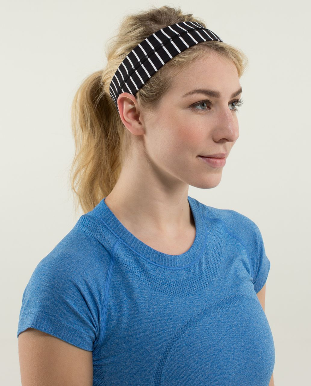 Lululemon Fly Away Tamer Headband - Parallel Stripe Black White