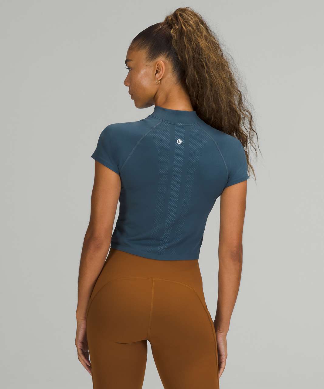 Lululemon Swiftly Cropped Mock Neck T-Shirt - Iron Blue / River