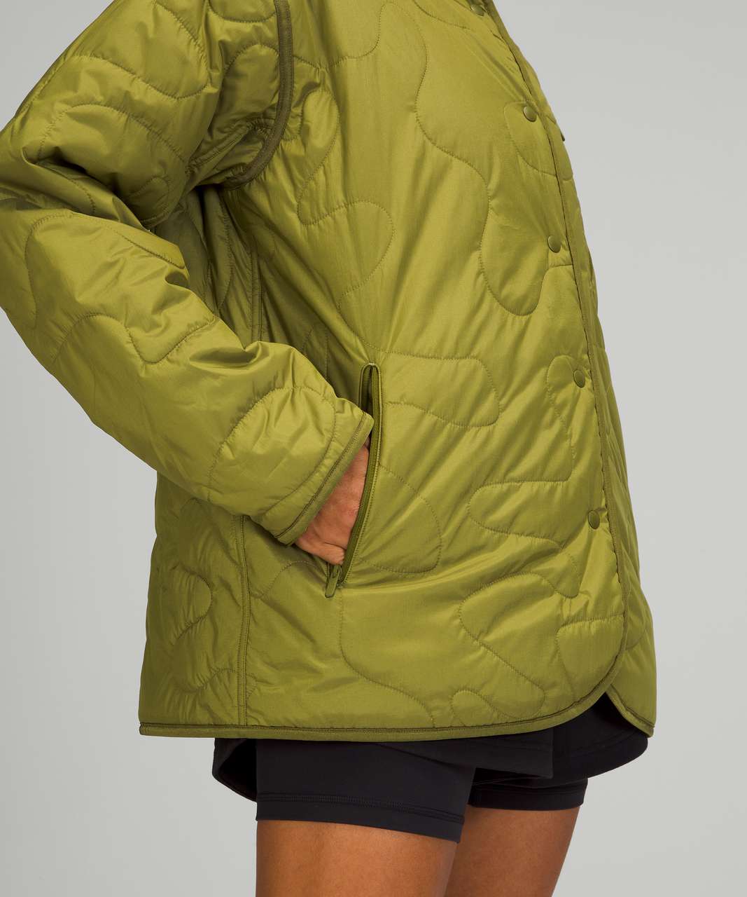 NWT lululemon quilted calm jacket~SIZE:6,8,10,12~BLACK&Army Green