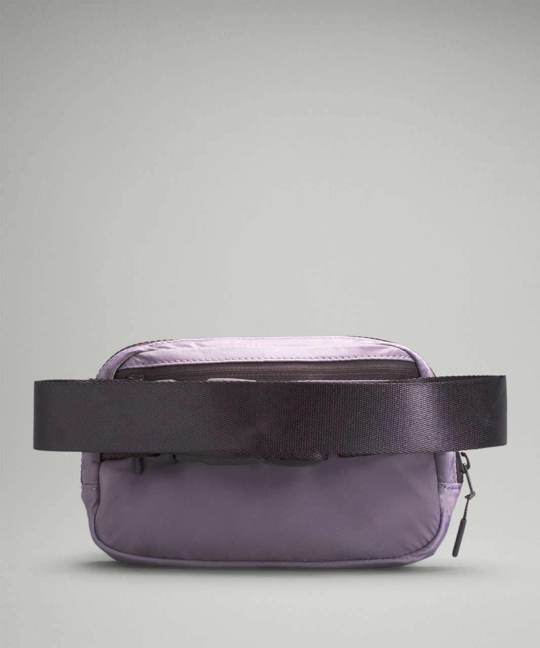 Lululemon Everywhere Belt Bag 1L - Dusky Lavender / Black Granite