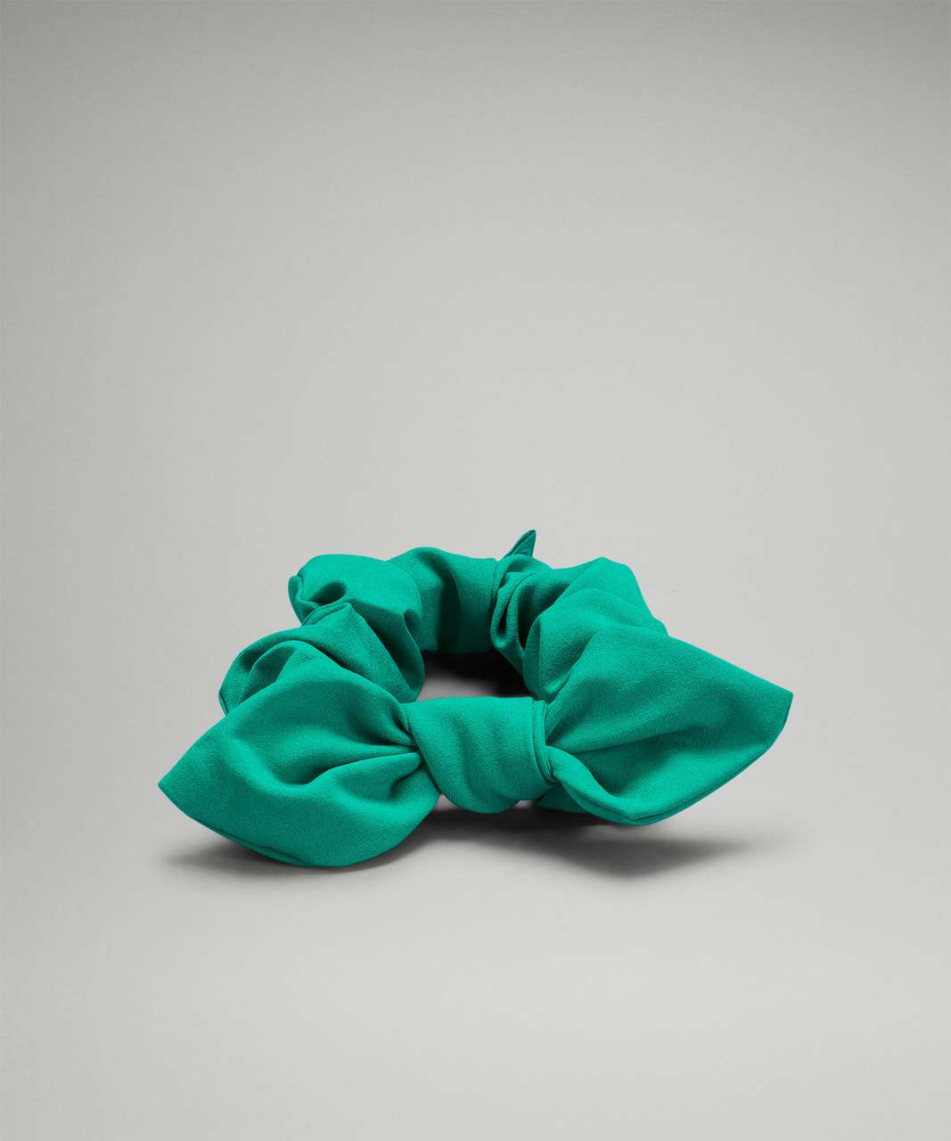 Lululemon Uplifting Scrunchie *Bow - Maldives Green