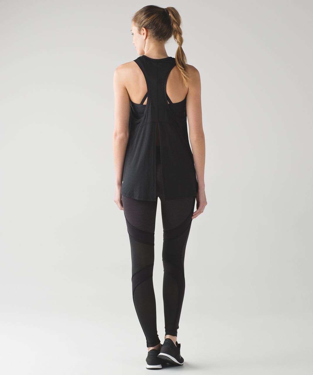 Lululemon Conduit Singlet - Black