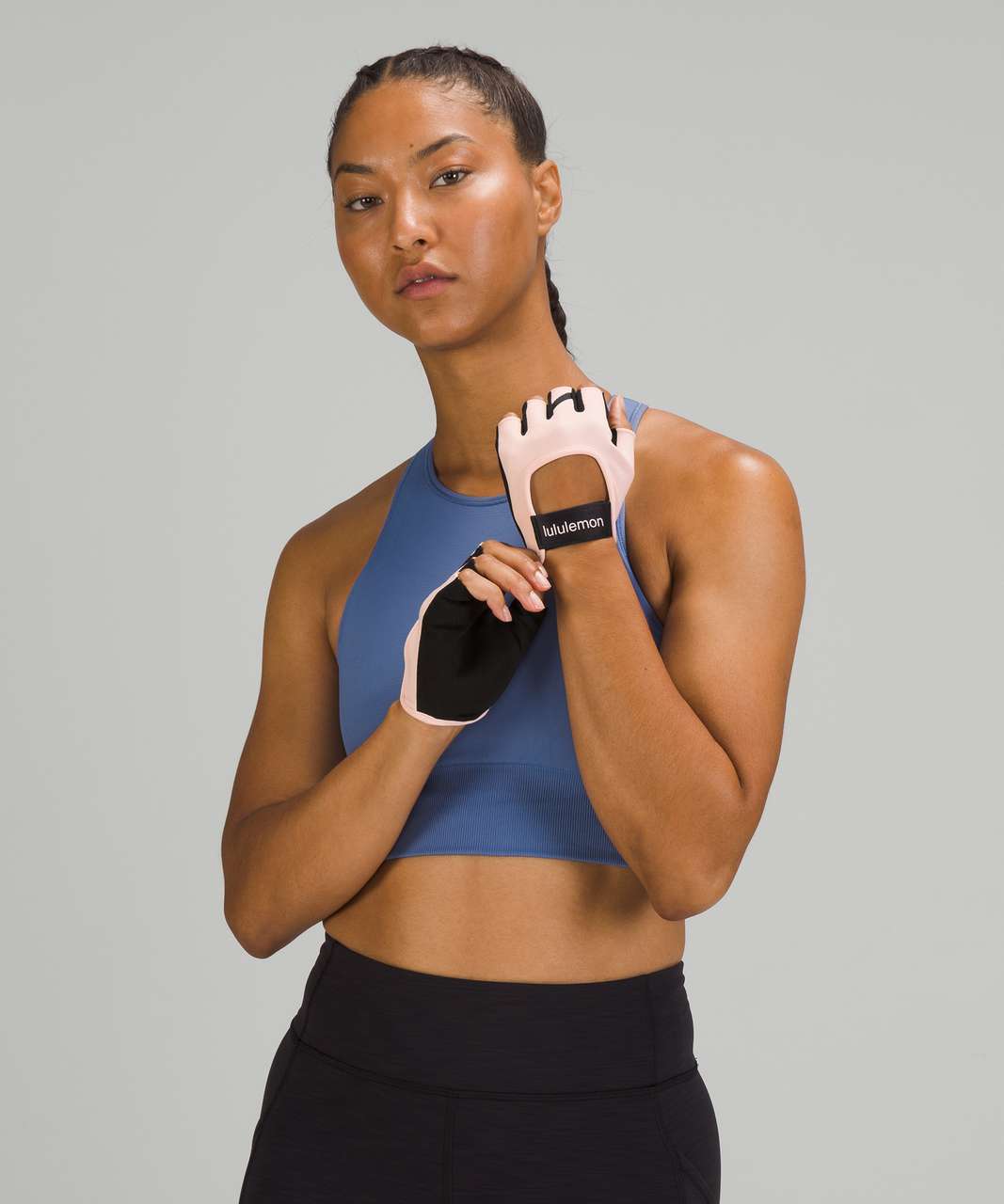 Lululemon Uplift Training Gloves - Pink Mist / Black