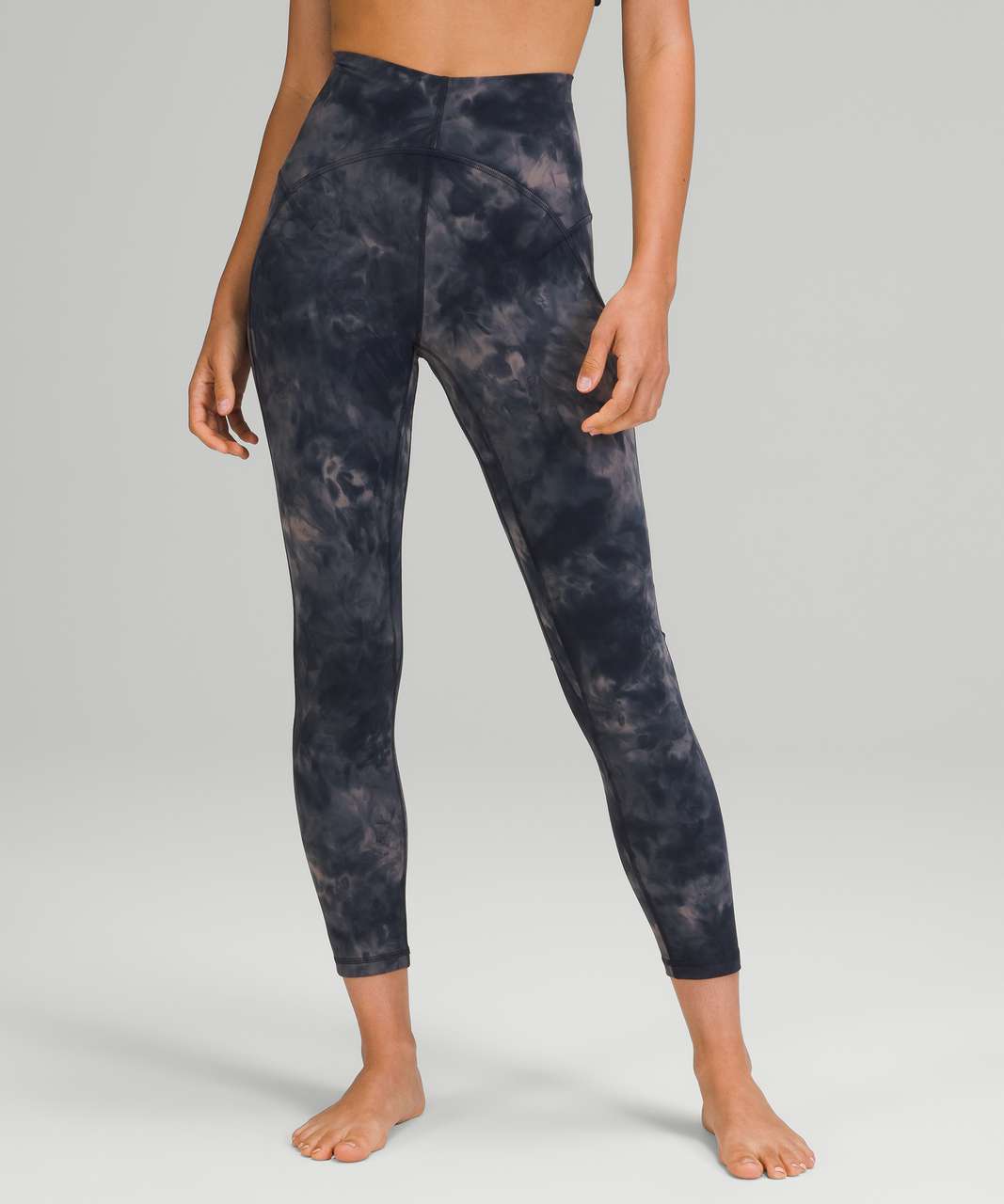 Athleta Diamond Dye Dupe 😯 : r/lululemon