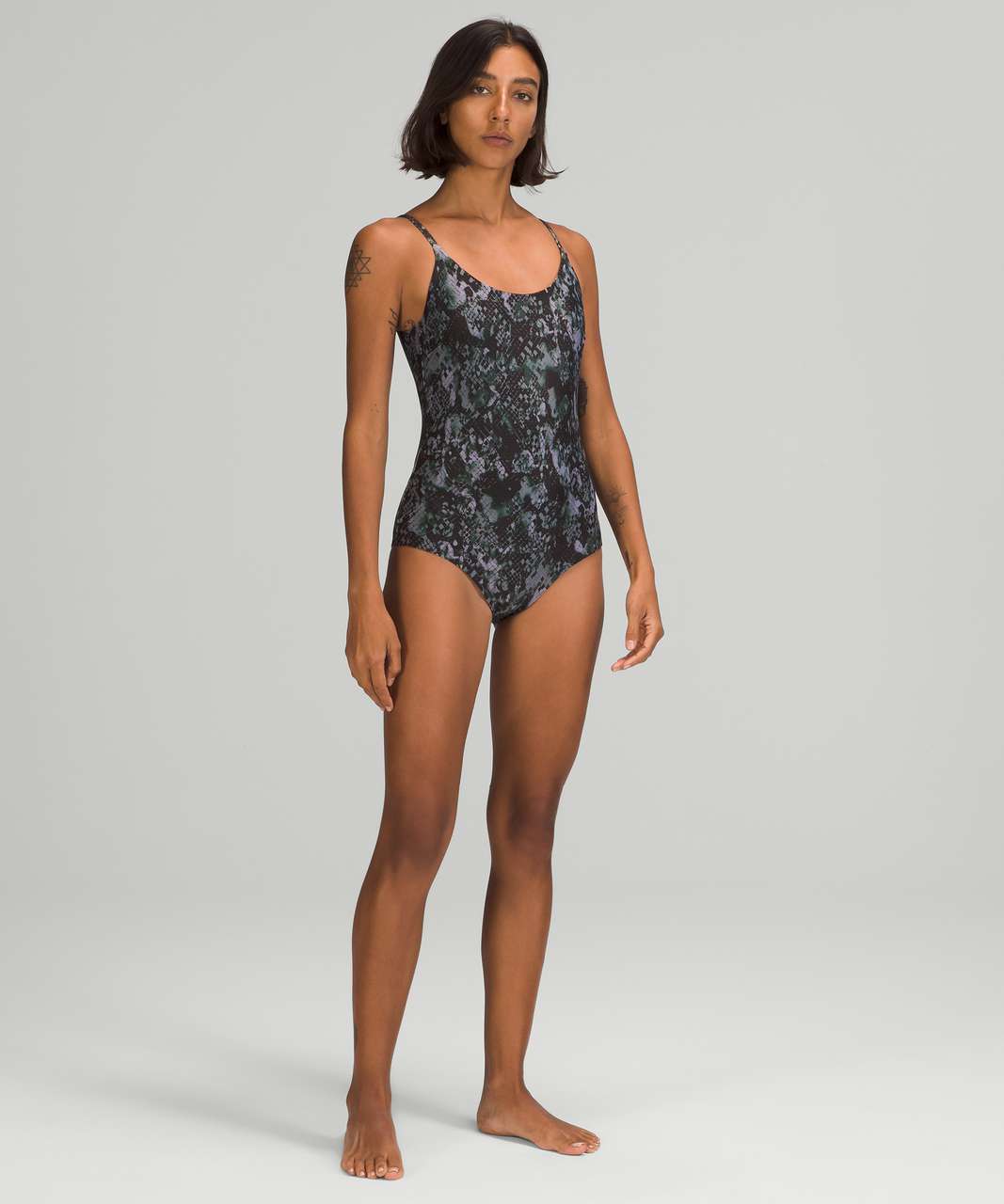 Lululemon Waterside Chevron One-Piece Swimsuit *B/C Cup, Medium