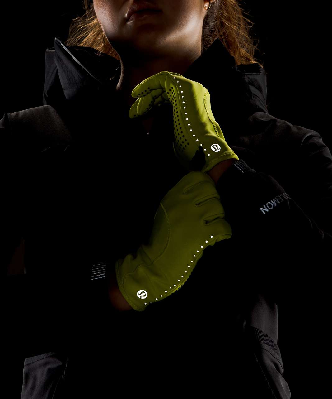 Lululemon Run for It All Gloves - Yellow Serpentine