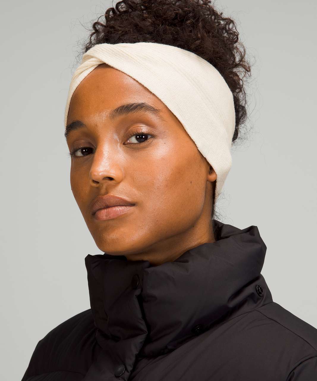 Lululemon Twist Knit Ear Warmer - Heathered White Opal