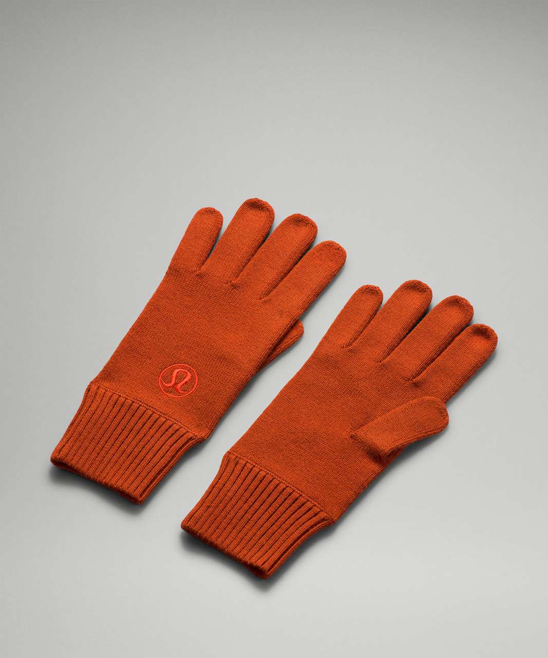 Lululemon Warm Revelation Gloves *Tech - Aztec Brick