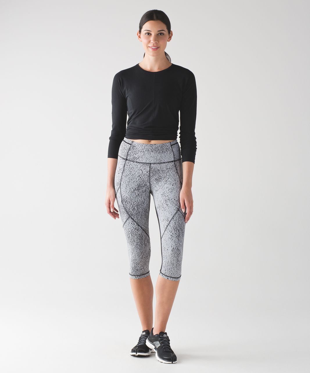 Lululemon Jet Pant - Power Luxtreme Spray Jacquard White Black - lulu  fanatics