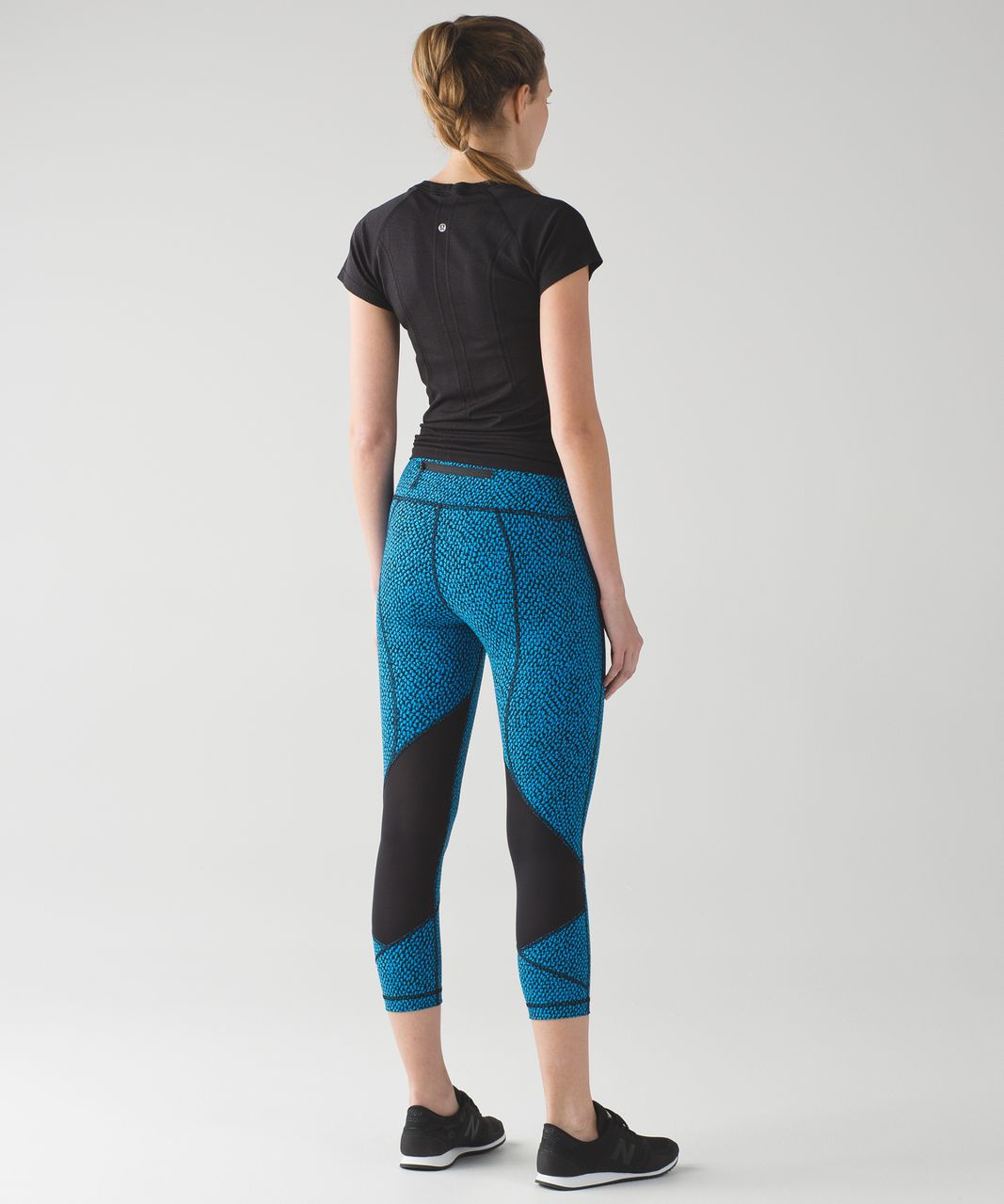 Lululemon Pace Rival Crop (Full-On Luxtreme) - Dottie Tribe White Black -  lulu fanatics