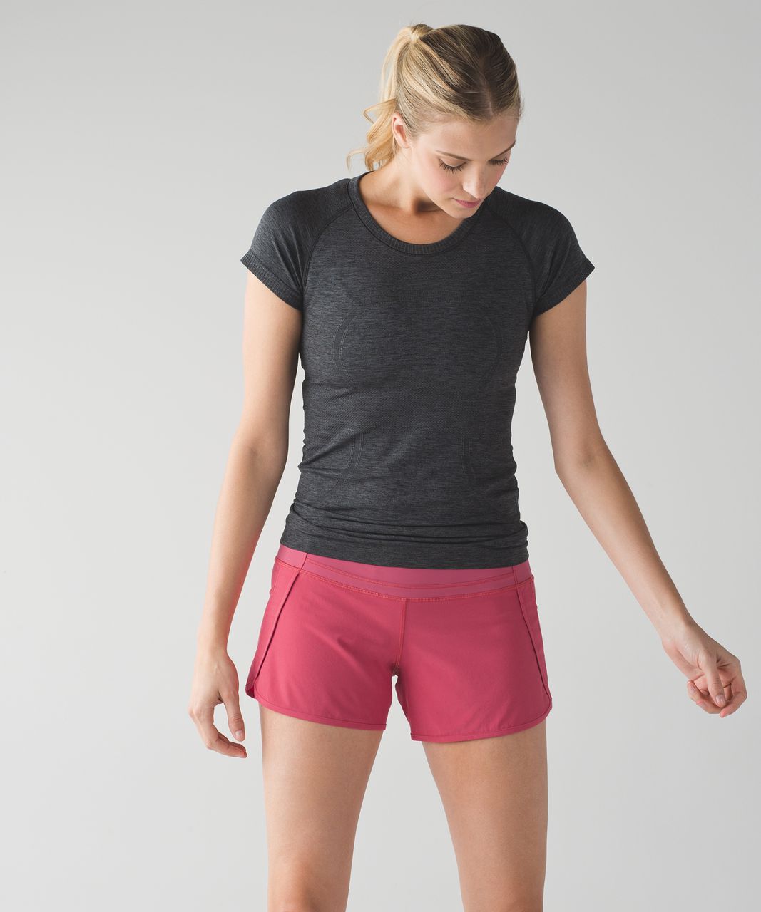 Lululemon Run Times Short - Fireside Red