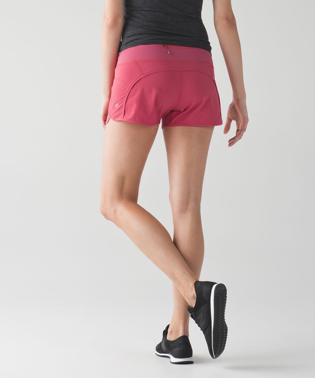 Lululemon Womens Run Times Shorts Running Lined Bumble Berry Red Geometric  4