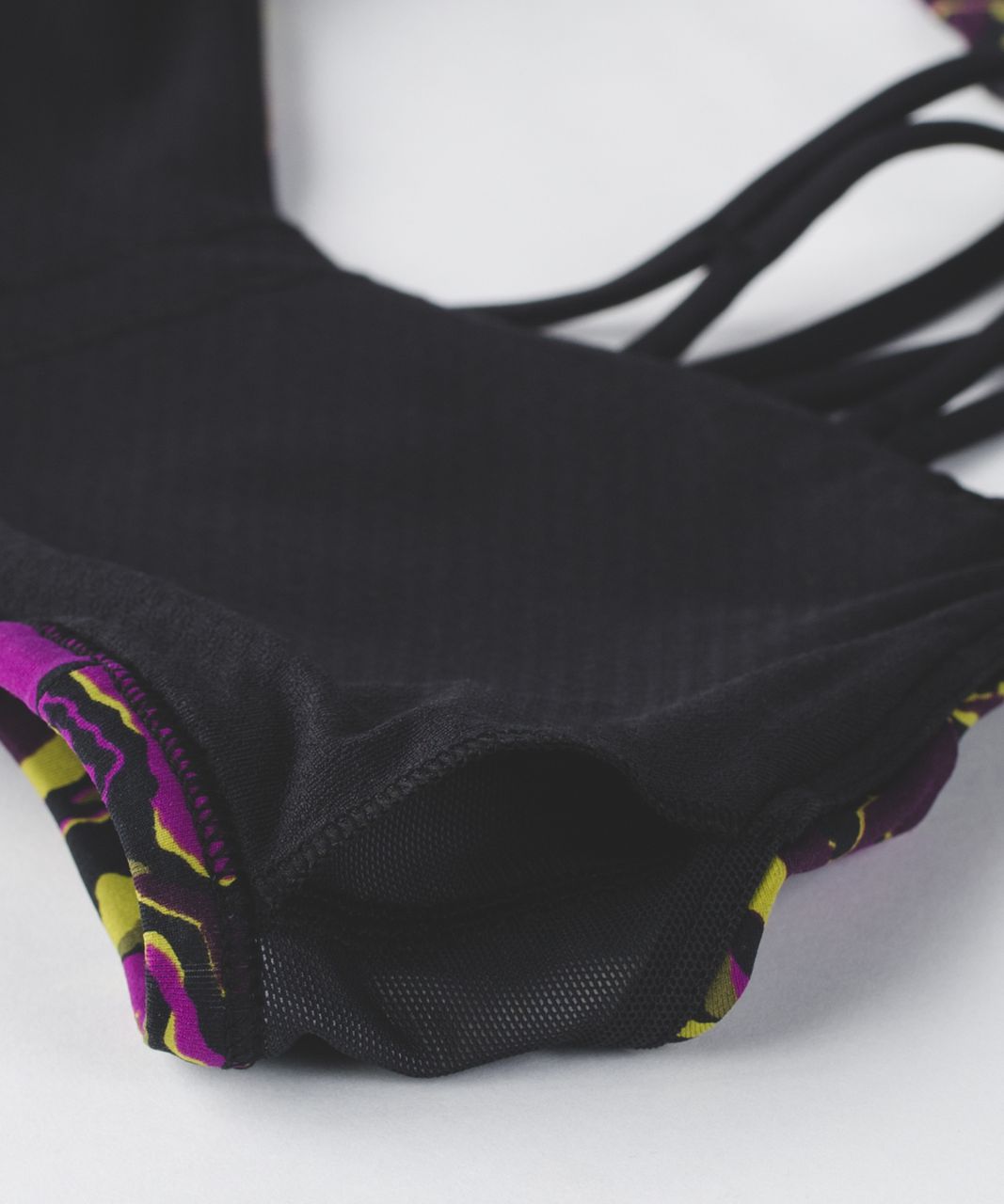 LULULEMON Strappy Sports Bra Free To Be Zen Midnight Navy 8 Full On  Luxtreme