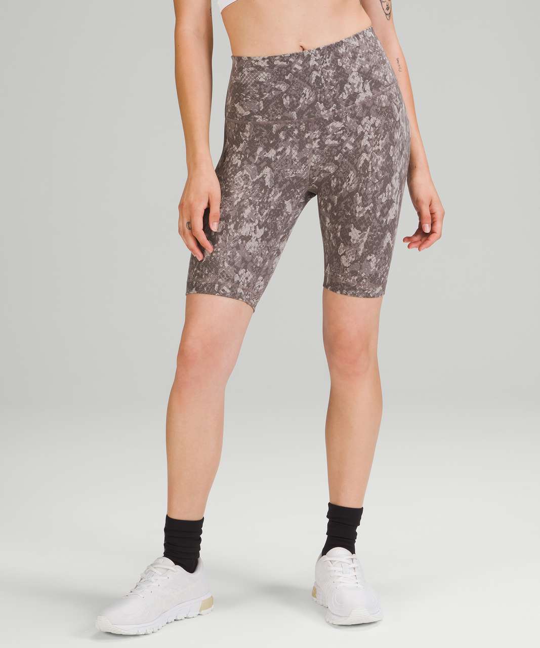 Lululemon Wunder Train High-Rise Short 8" - Hideaway Camo Lunar Rock Multi