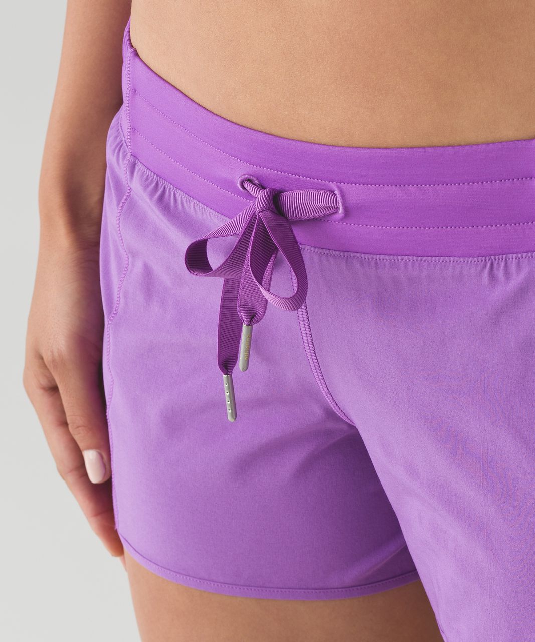 Lululemon Hotty Hot Short (Long) - Moonlit Magenta