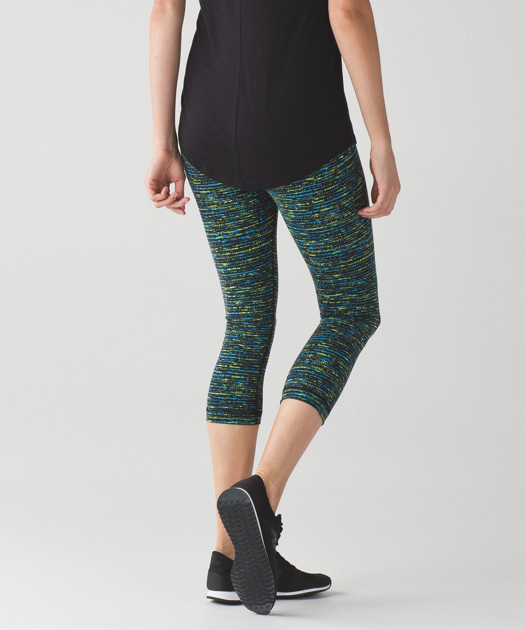 Lululemon Inspire Tight II - Power Luxtreme Spray Jacquard Shocking Blue  Black / Black - lulu fanatics