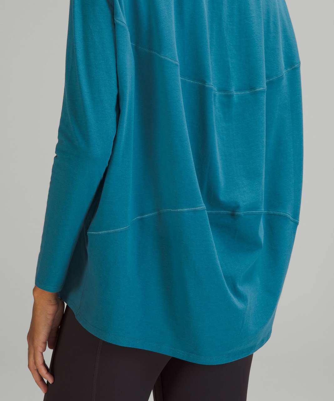 Lululemon Back In Action Long Sleeve Shirt - Capture Blue