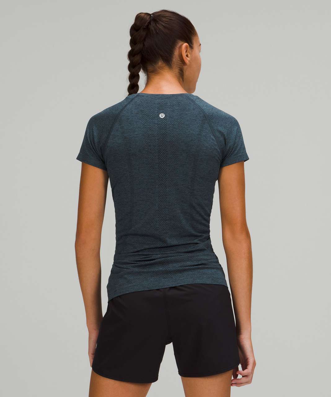 Lululemon Swiftly Tech Short Sleeve Shirt 2.0 - True Navy / Iron Blue