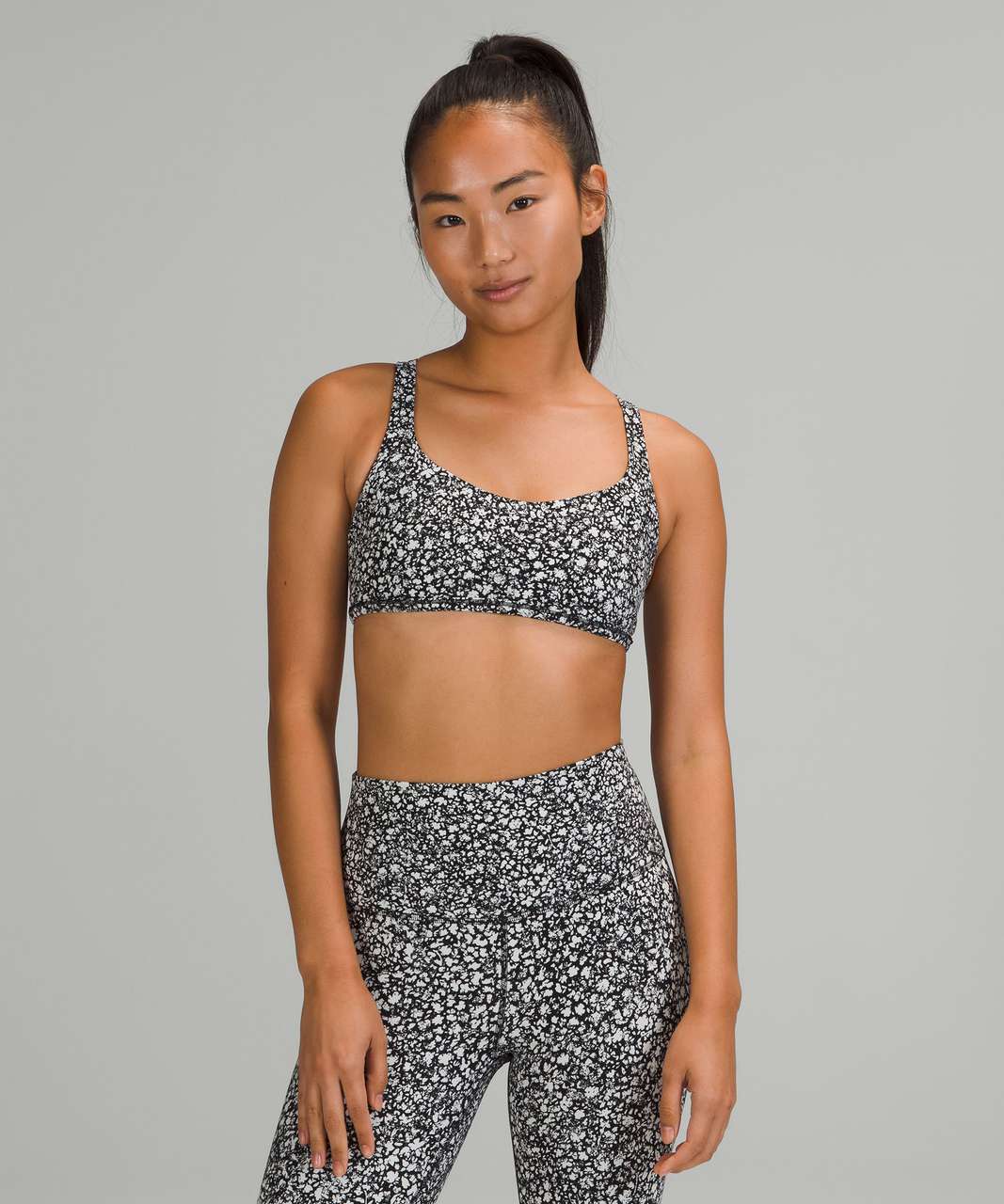 Lululemon Free to Be Bra - Wild *Light Support, A/B Cup - Venture Floral Alpine White Black / White