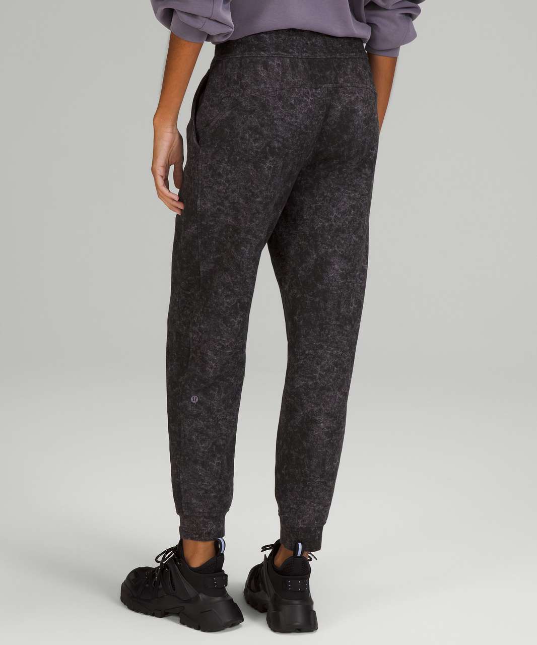 Lululemon Scuba High-Rise French Terry Jogger - Denim Wash Print Dusky  Lavender Black - lulu fanatics