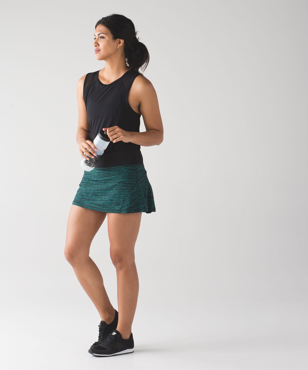 Lululemon Circuit Breaker Skirt (Regular) - Mini Trax Hunter Green Black / Black