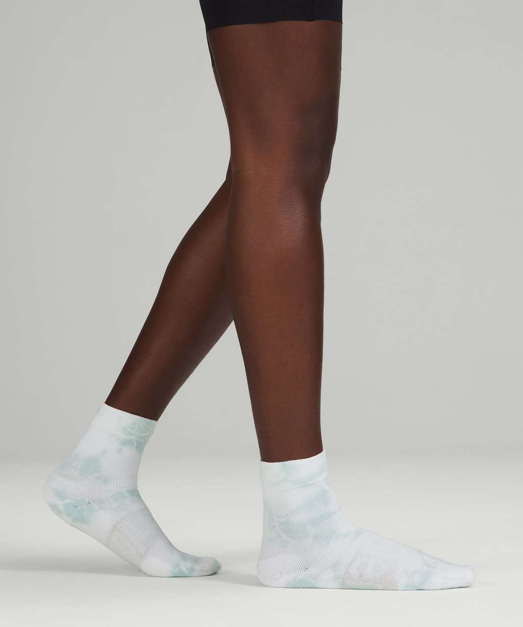 Lululemon Daily Stride Mid-Crew Tie Dye Sock - Delicate Mint