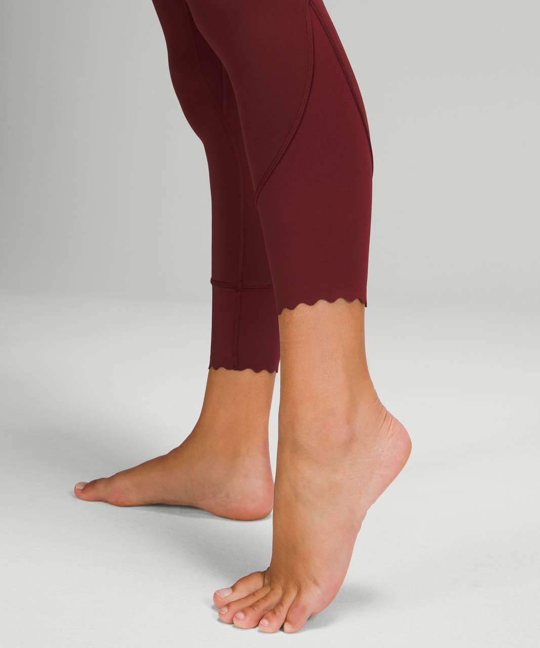 BNWT Lululemon align leggings in red merlot, Women's Fashion, Activewear on  Carousell