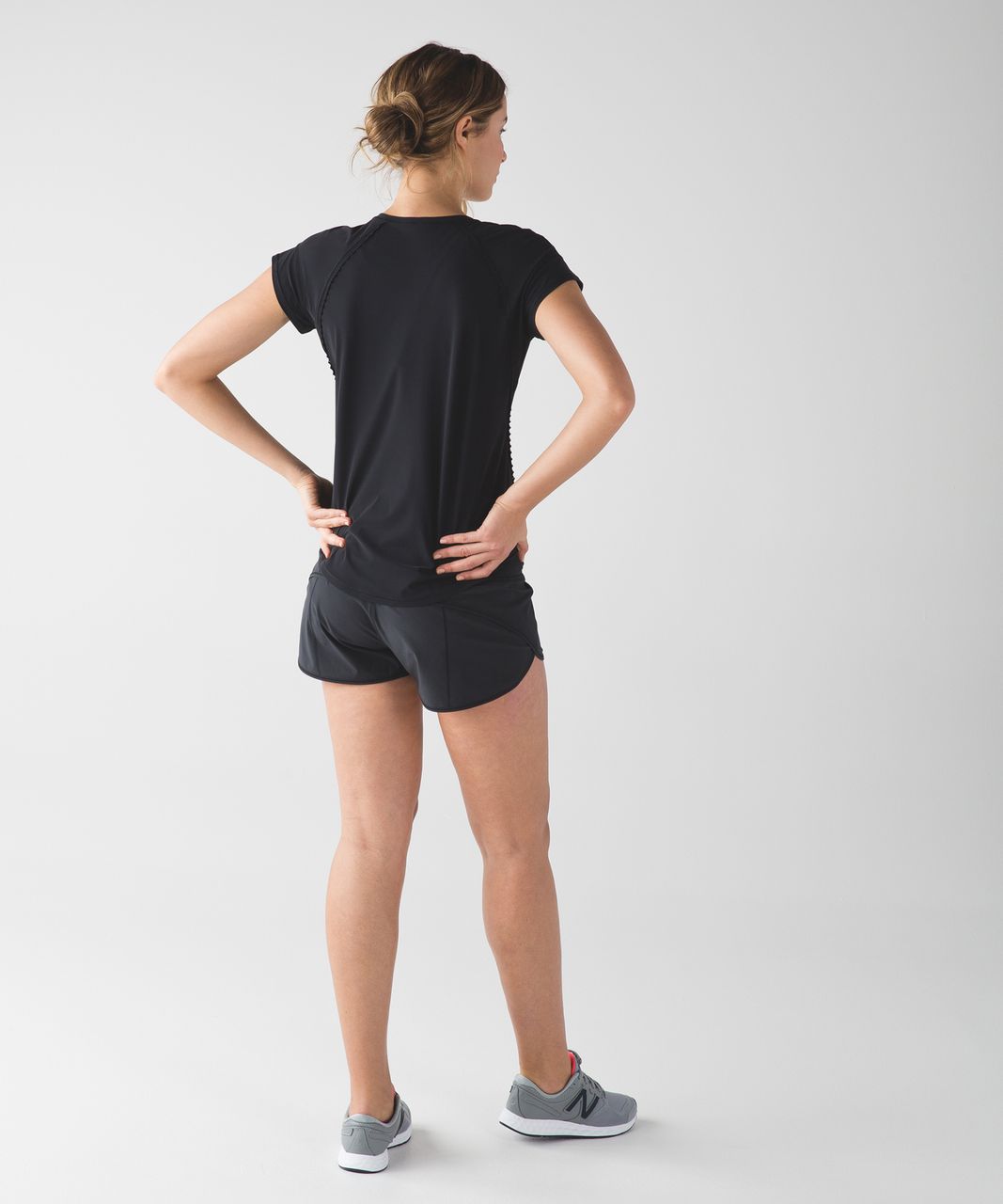 Lululemon Run Sun Seeker Tee - Black