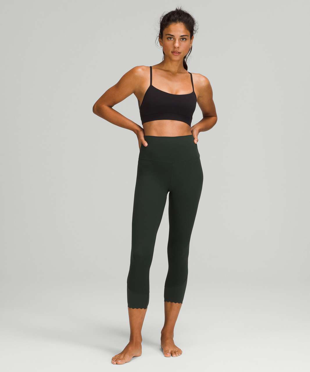 Lululemon Align Scalloped Hem High-Rise Crop 23 - Rainforest