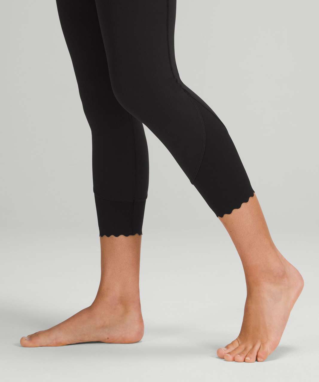 Lululemon Align Scalloped Hem High-Rise Crop 23" - Black