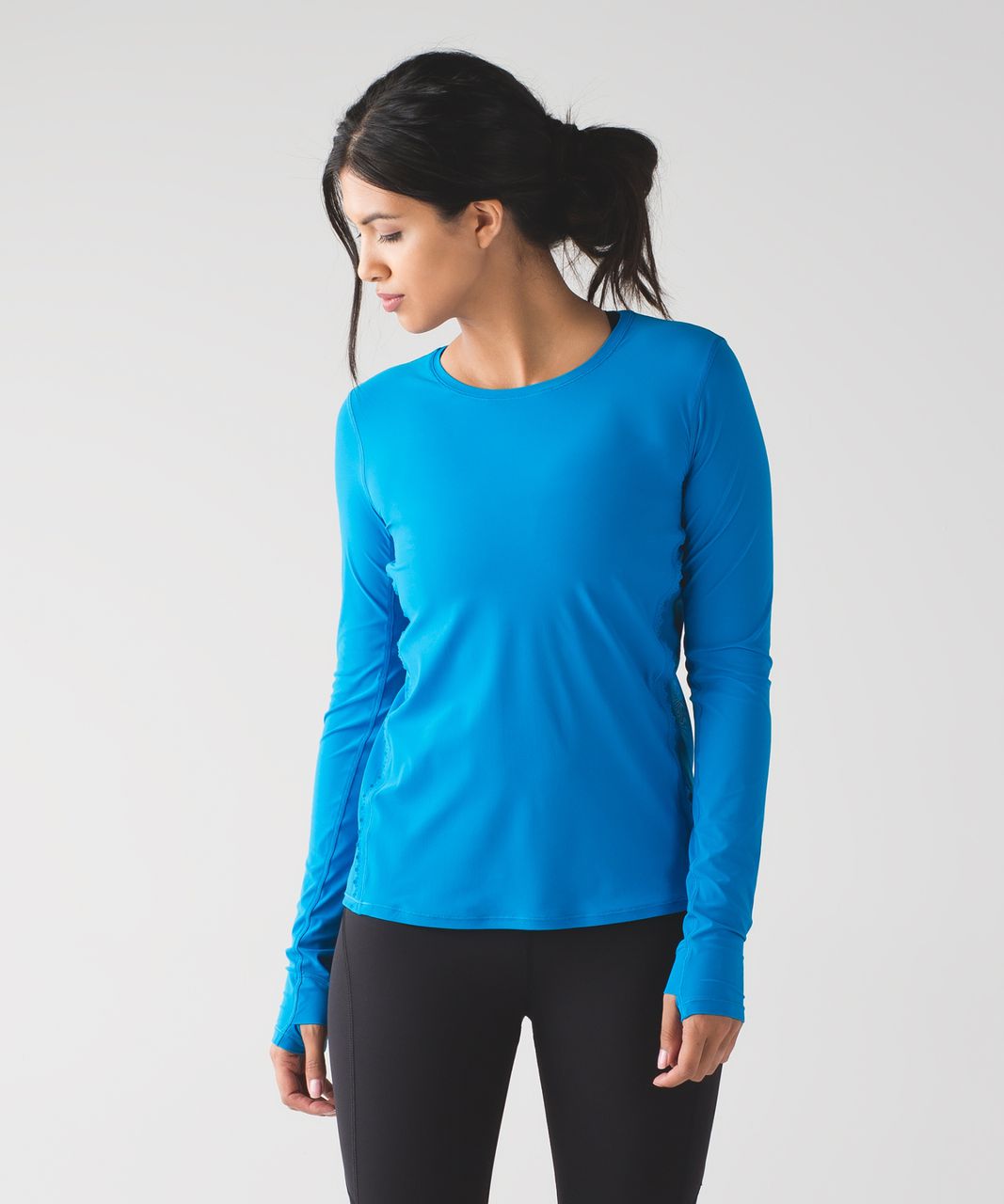 Lululemon Run Sun Seeker Long Sleeve - Shocking Blue