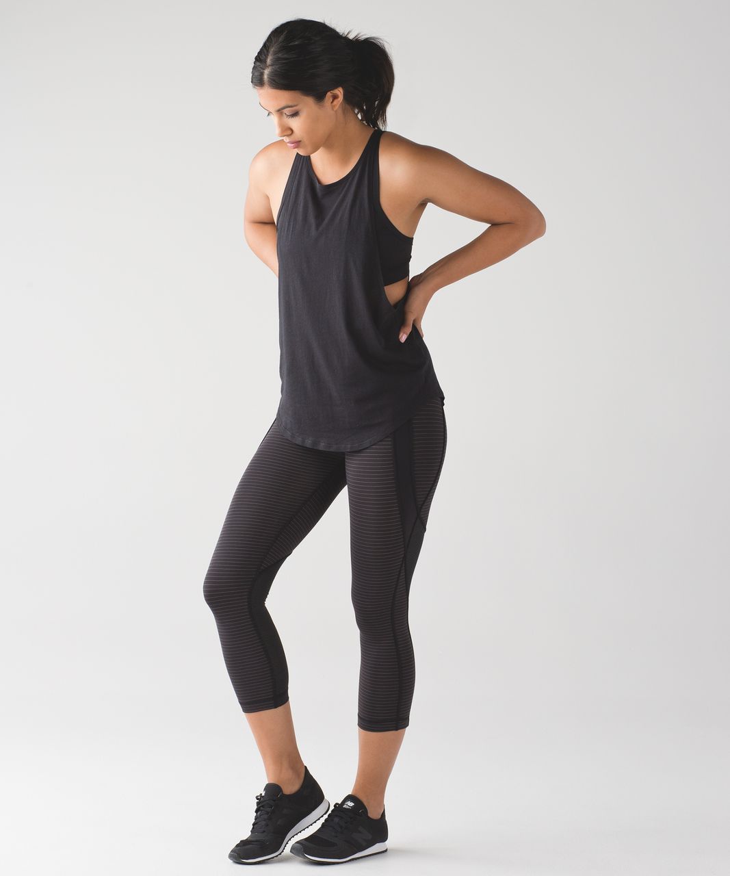 Lululemon Conduit Crop - Black