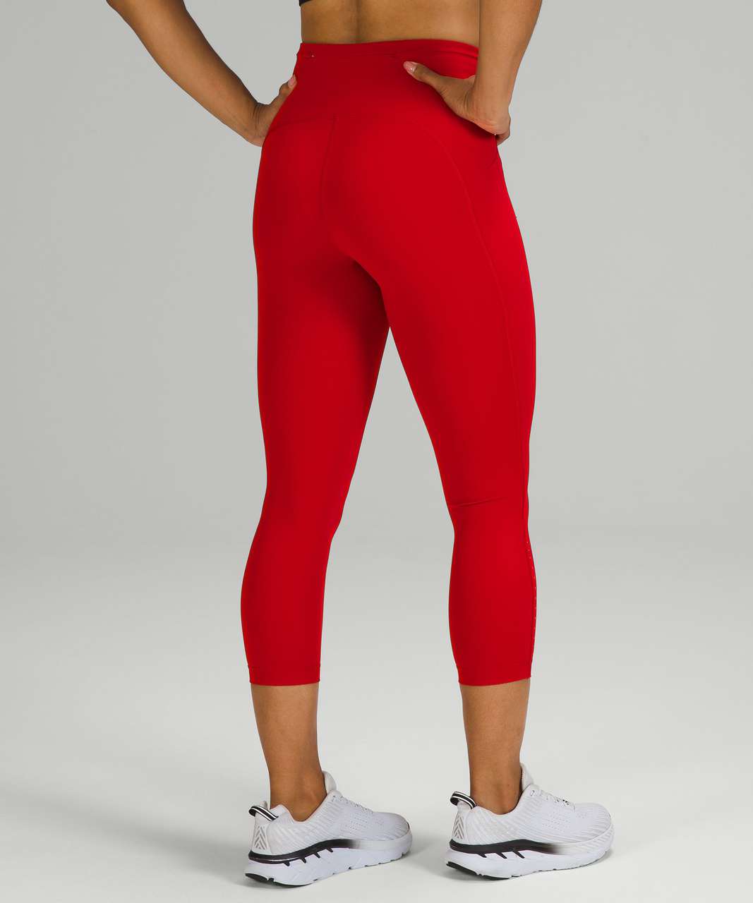 Lululemon Size 6 Swift Speed HR Crop 21” Red DKRD Pant Luxtreme