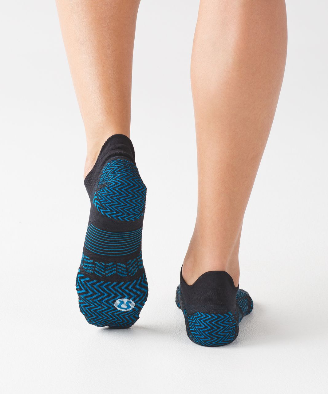 Lululemon Speed Sock (Silver) - Black / Shocking Blue / Ice Blue