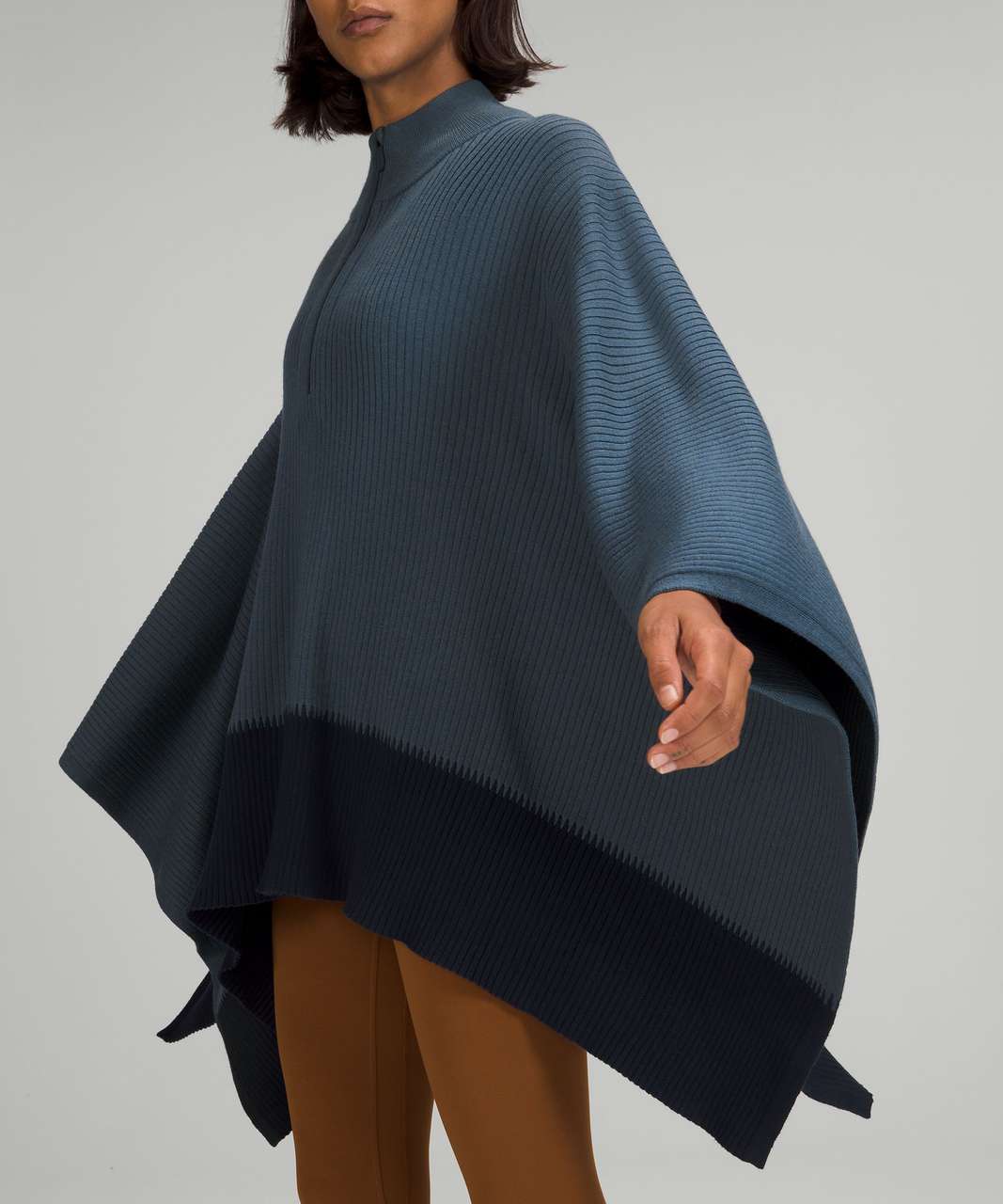 Lululemon On The Go Poncho - Iron Blue / True Navy