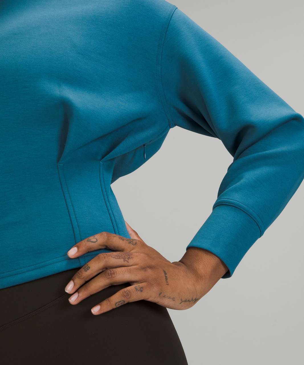 Lululemon Gathered Waist Crew Pullover - Capture Blue