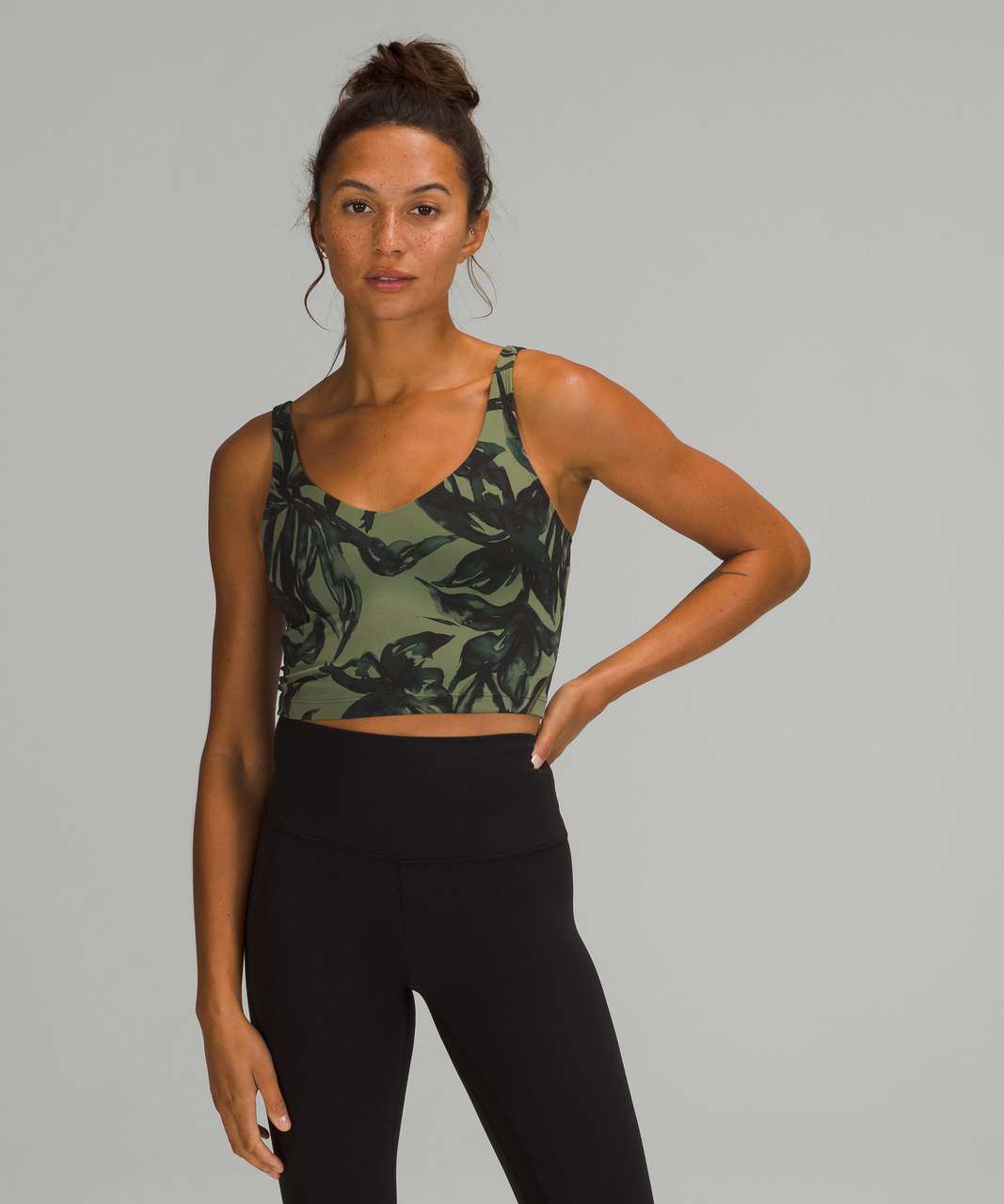 Lululemon Align Cropped Tank Top Sz 4 Built-in-Bra olive green