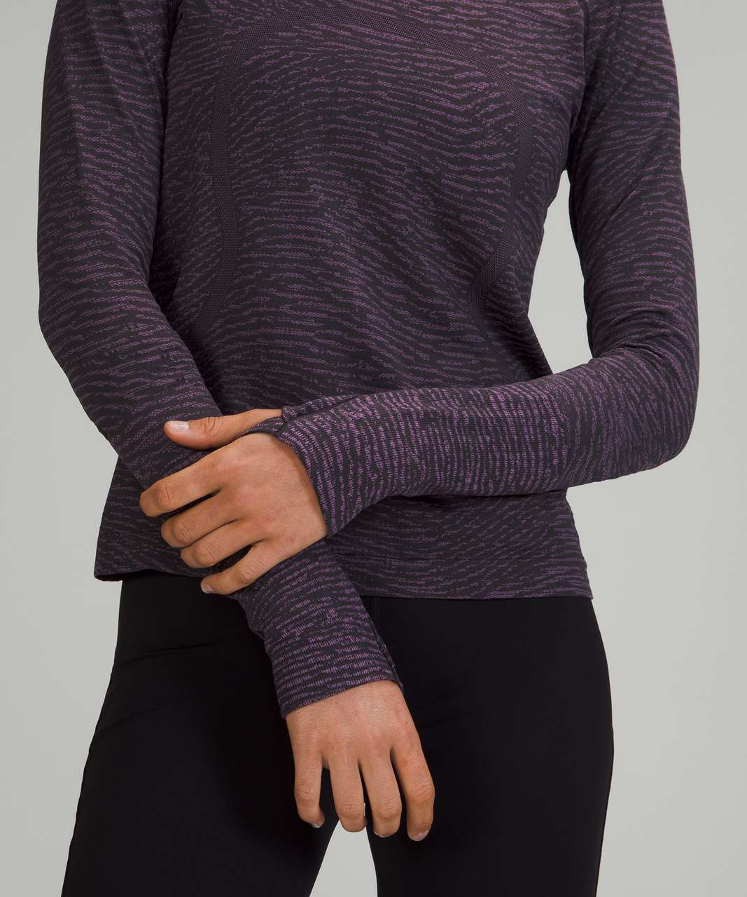 Lululemon Swiftly Tech Long Sleeve Shirt 2.0 *Race Length - Water Surface Black Granite / Wisteria Purple