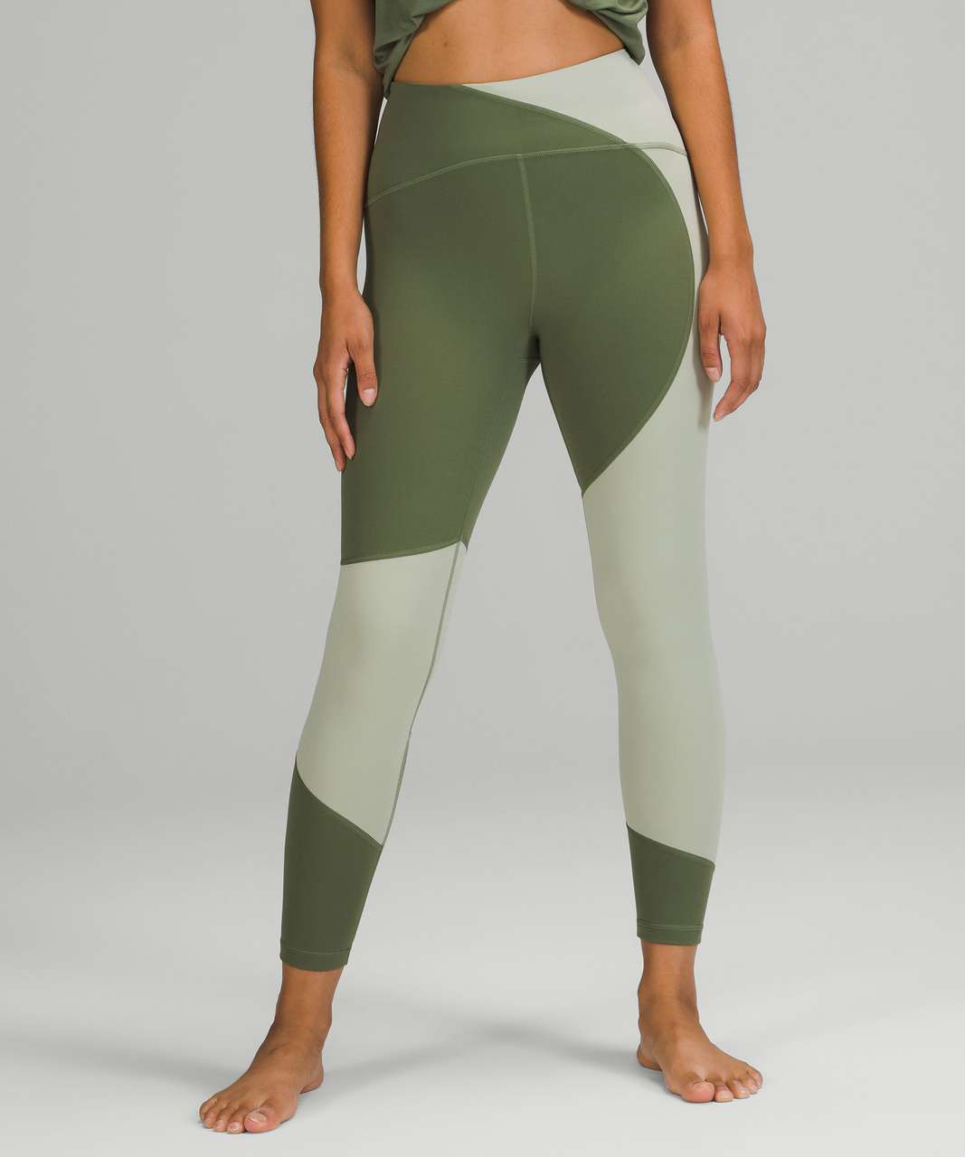 Lululemon Women's Fusch/Green Abstract Size 4 Leggings - Article