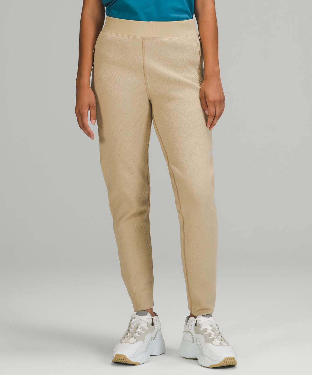 Lululemon End State Jogger - Trench