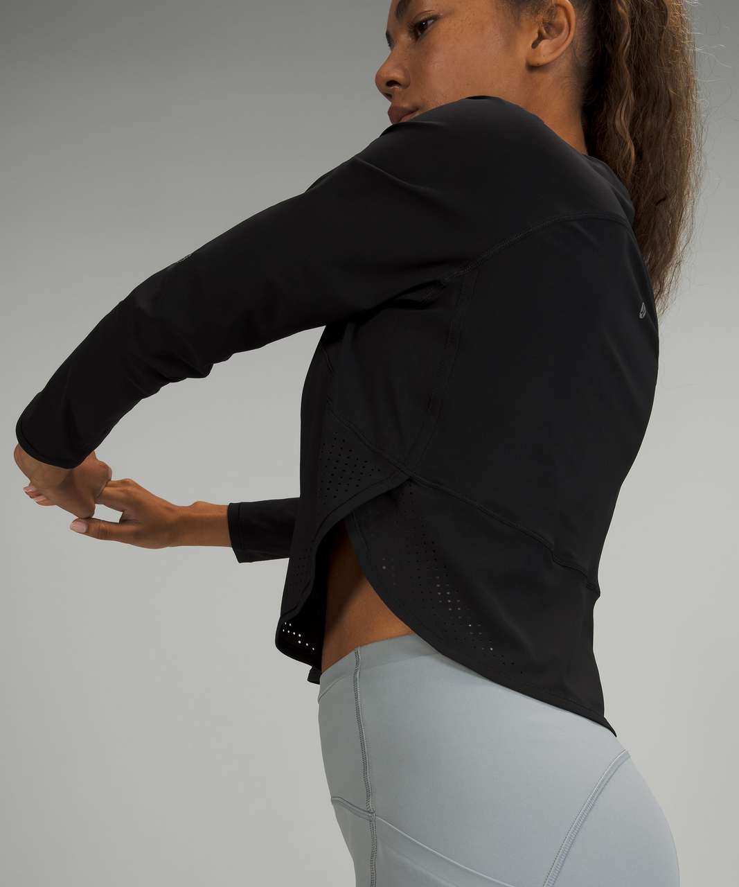 Lululemon Smooth Stride Long Sleeve (UV Protection) - Black - lulu