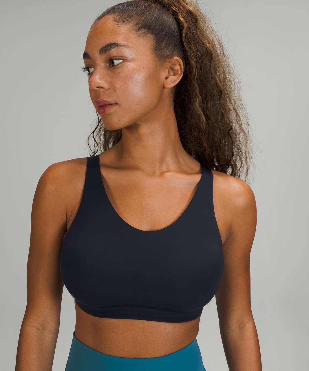 Lululemon In Alignment Bra *Light Support, D–G Cups - Black - lulu fanatics