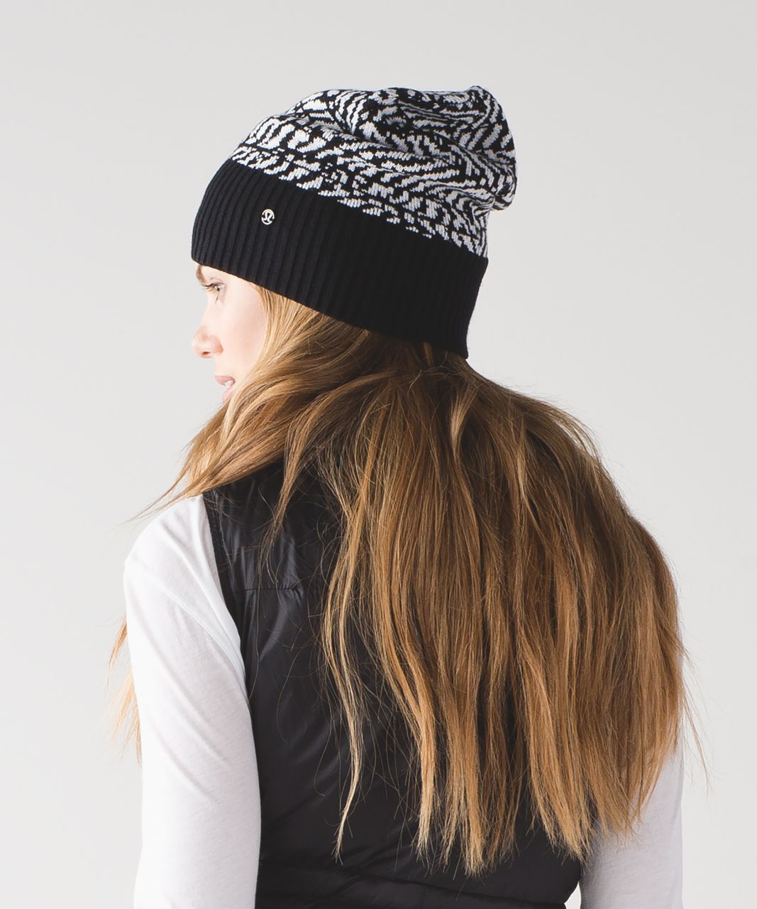 Lululemon Mantra Toque - Trax White Black