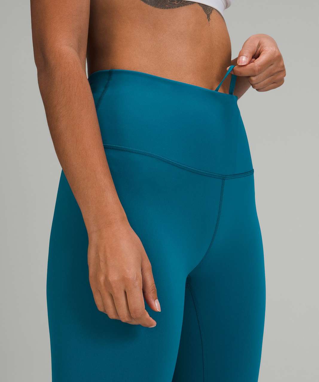 Lululemon Wunder Train High-Rise Tight 25” Size 2