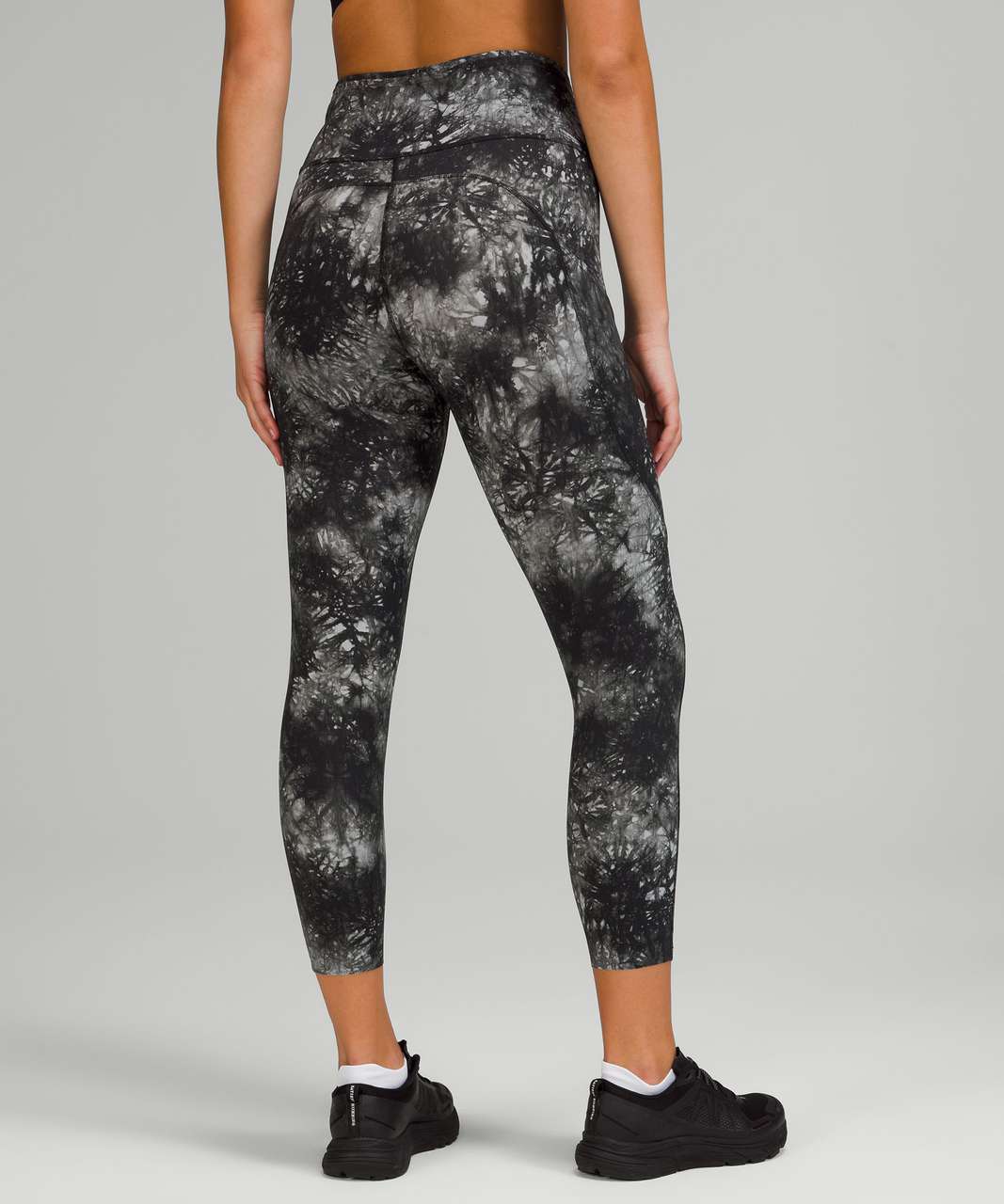 Lululemon Black/Gray Fast And Free Crop High Rise Leggings - Size