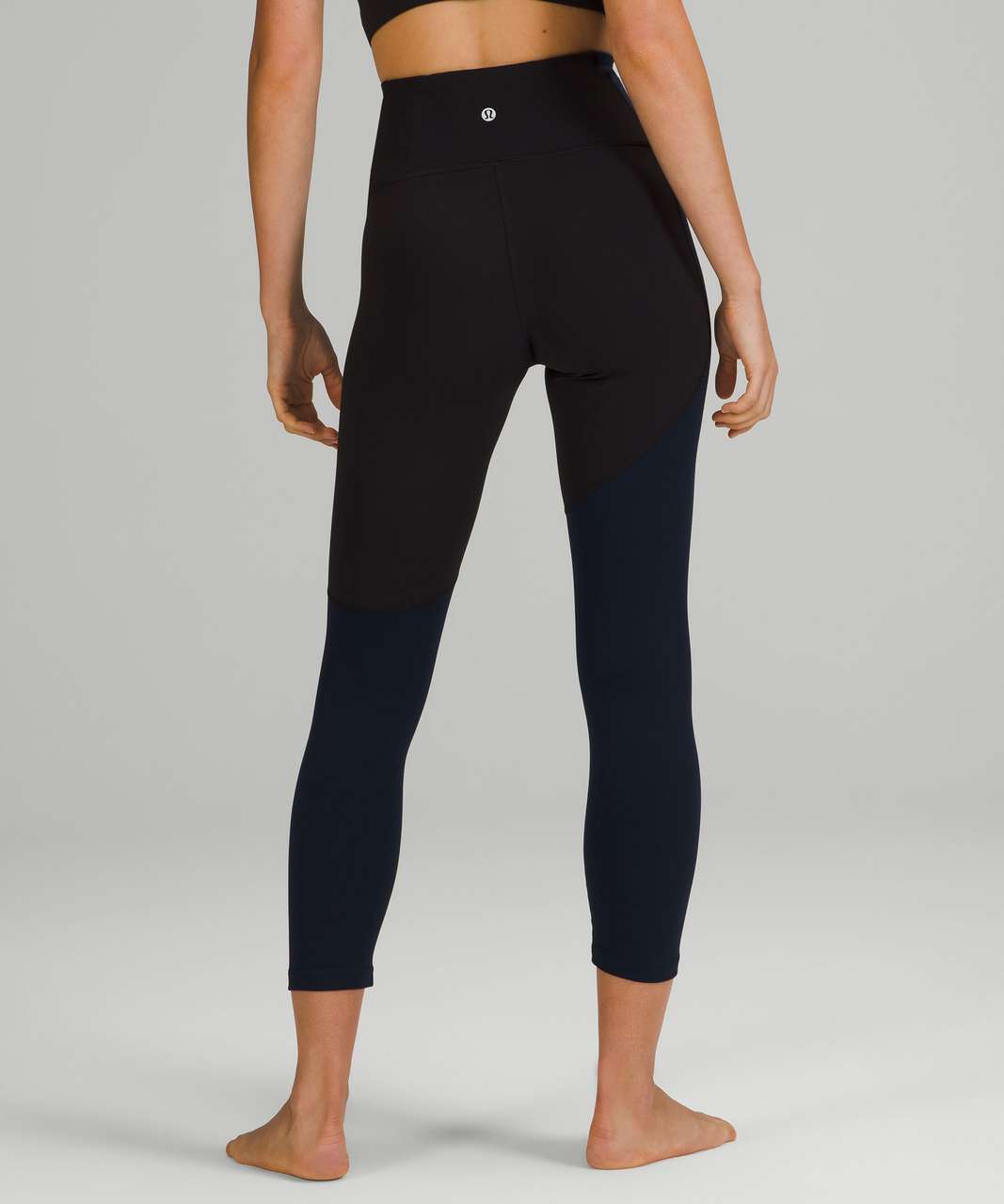 Lululemon Nulu Colour Block High-Rise Crop 23 - Black / True Navy