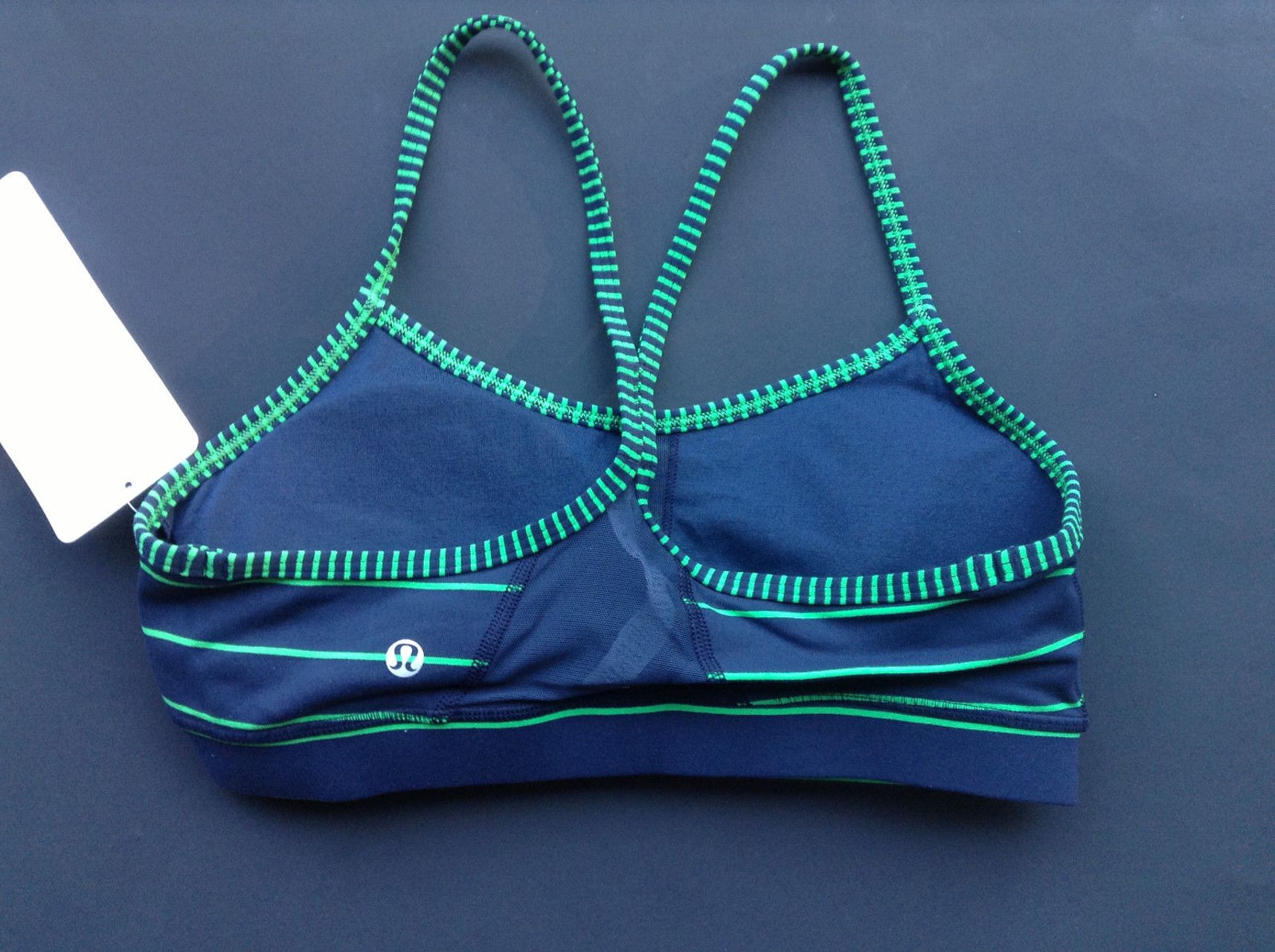 Lululemon Flow Y Bra IV - Slalom Stripe Inkwell / Hyper Stripe Green Bean / Inkwell