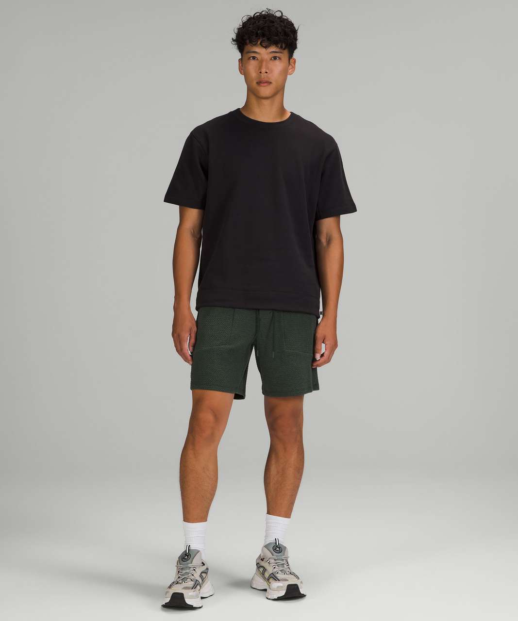 Lululemon At Ease Short 7" - Heathered Rainforest Green / Black