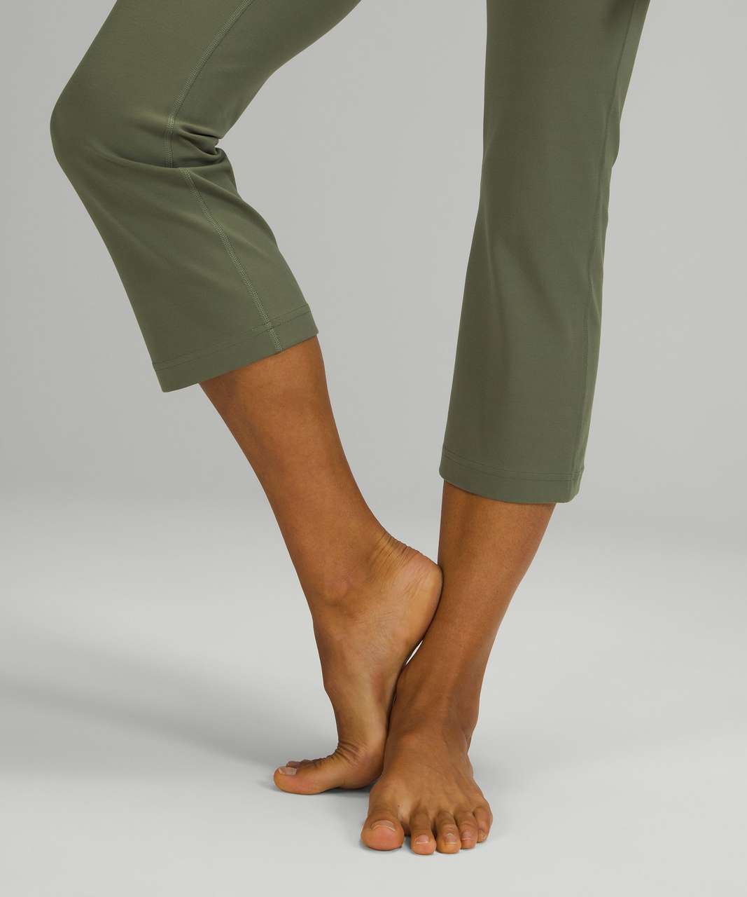 Lululemon Nulu Colour Block High-rise Crop 23 In Green Twill